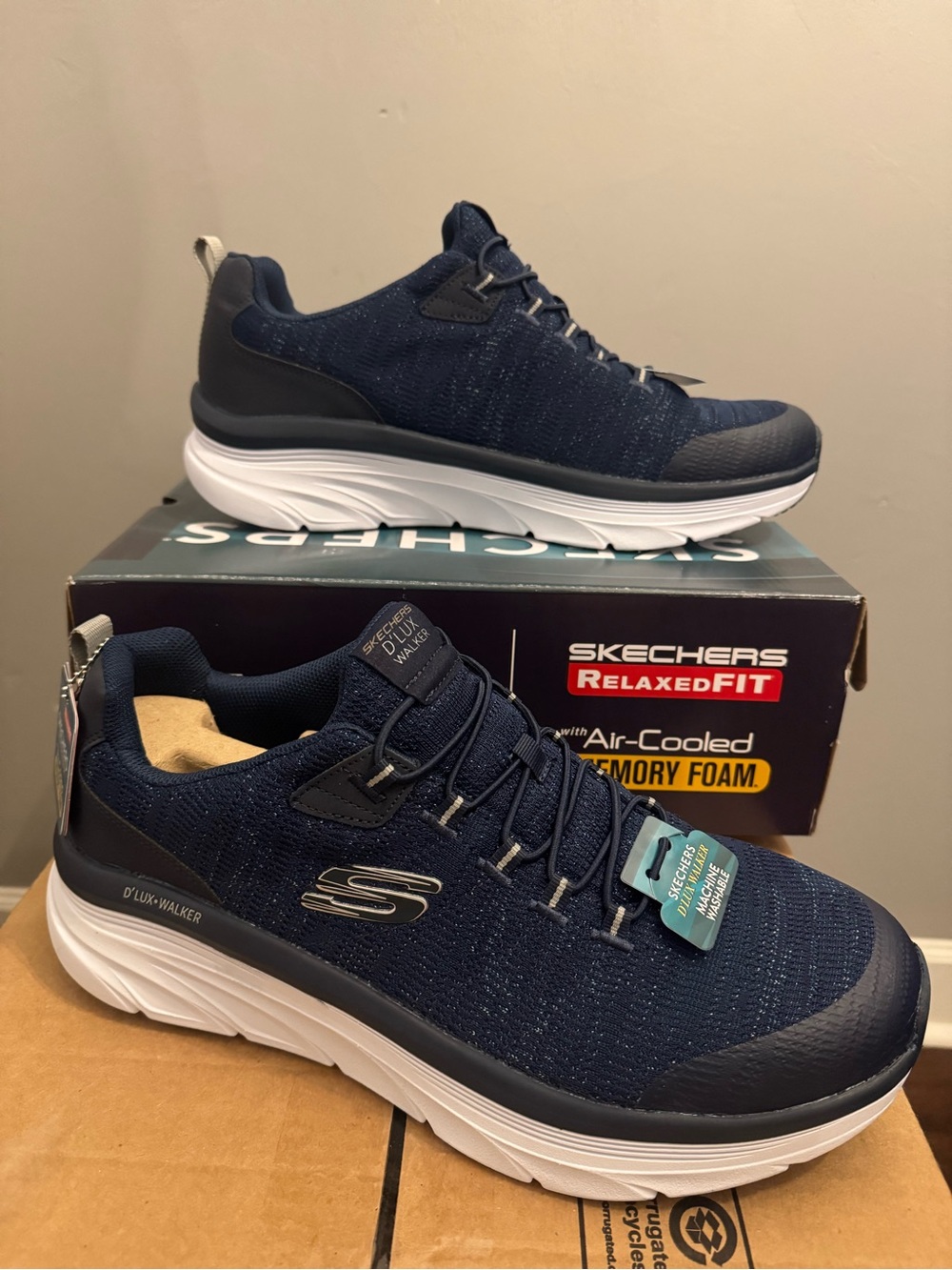 Skechers D’lux Walker: Brand NEW! Style 232045ww/Navy Size: 14 extra wide